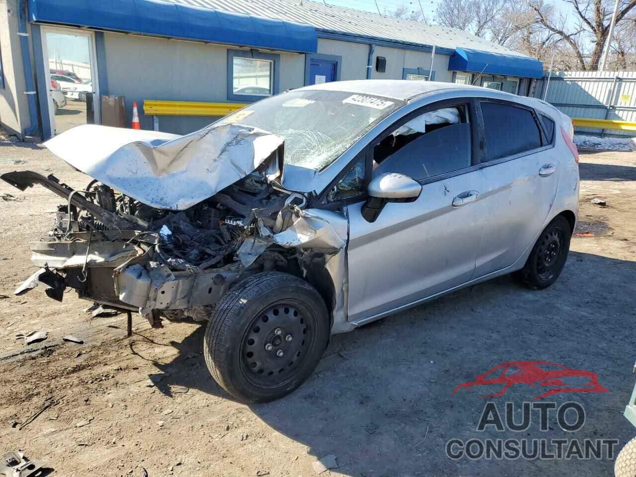 FORD FIESTA 2016 - 3FADP4TJ0GM120600