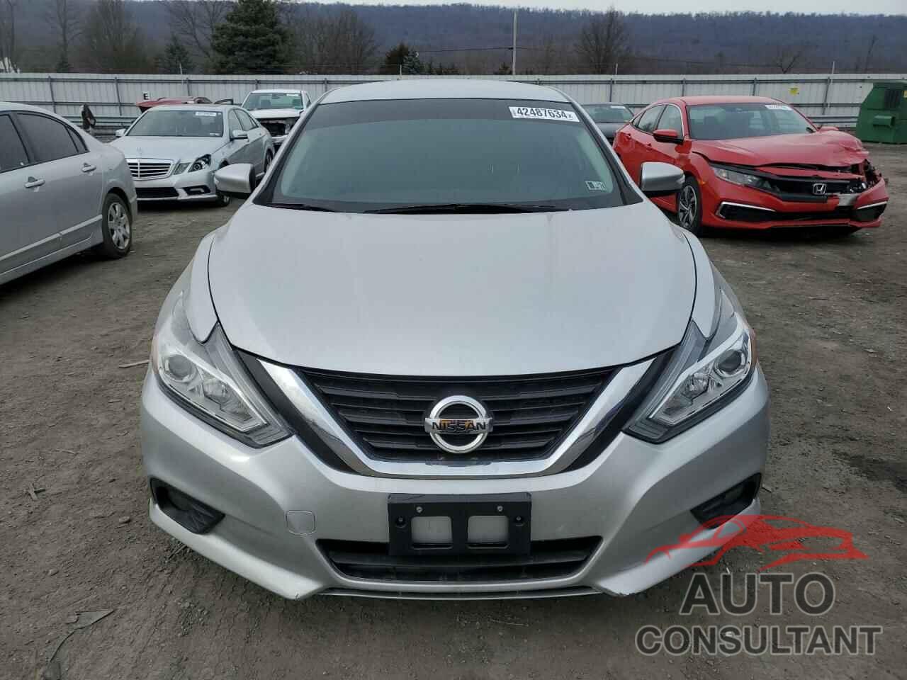 NISSAN ALTIMA 2018 - 1N4AL3AP3JC205696