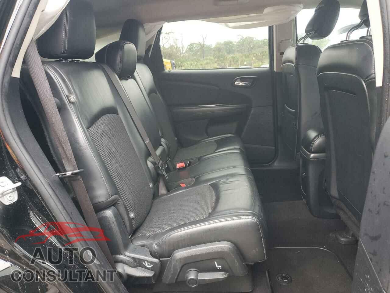 DODGE JOURNEY 2017 - 3C4PDCGB2HT607897