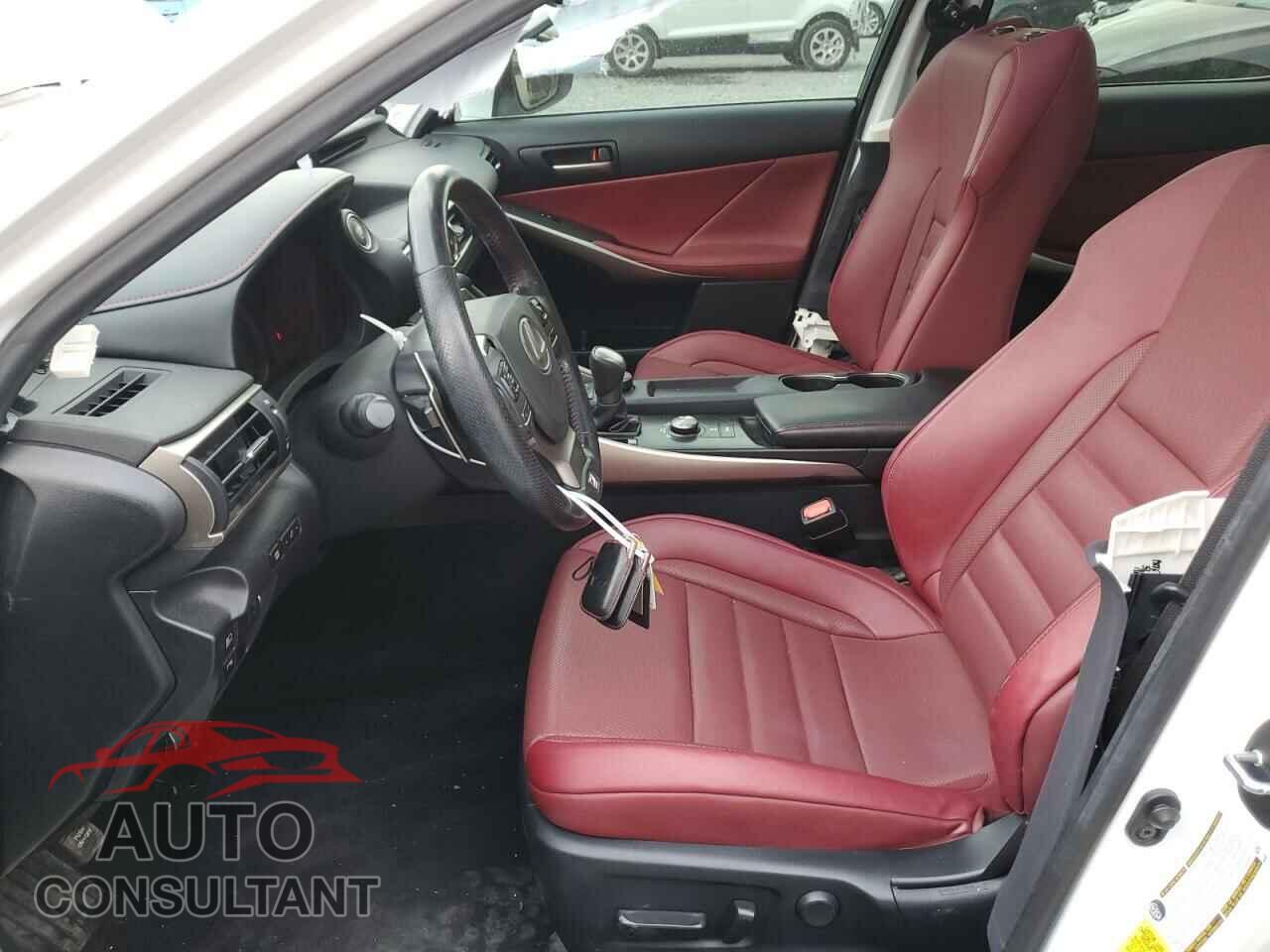 LEXUS IS 2019 - JTHBA1D29K5098005