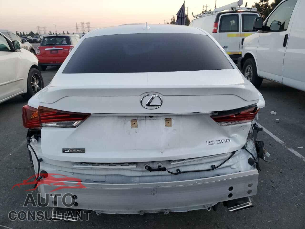 LEXUS IS 2018 - JTHBA1D25J5066652