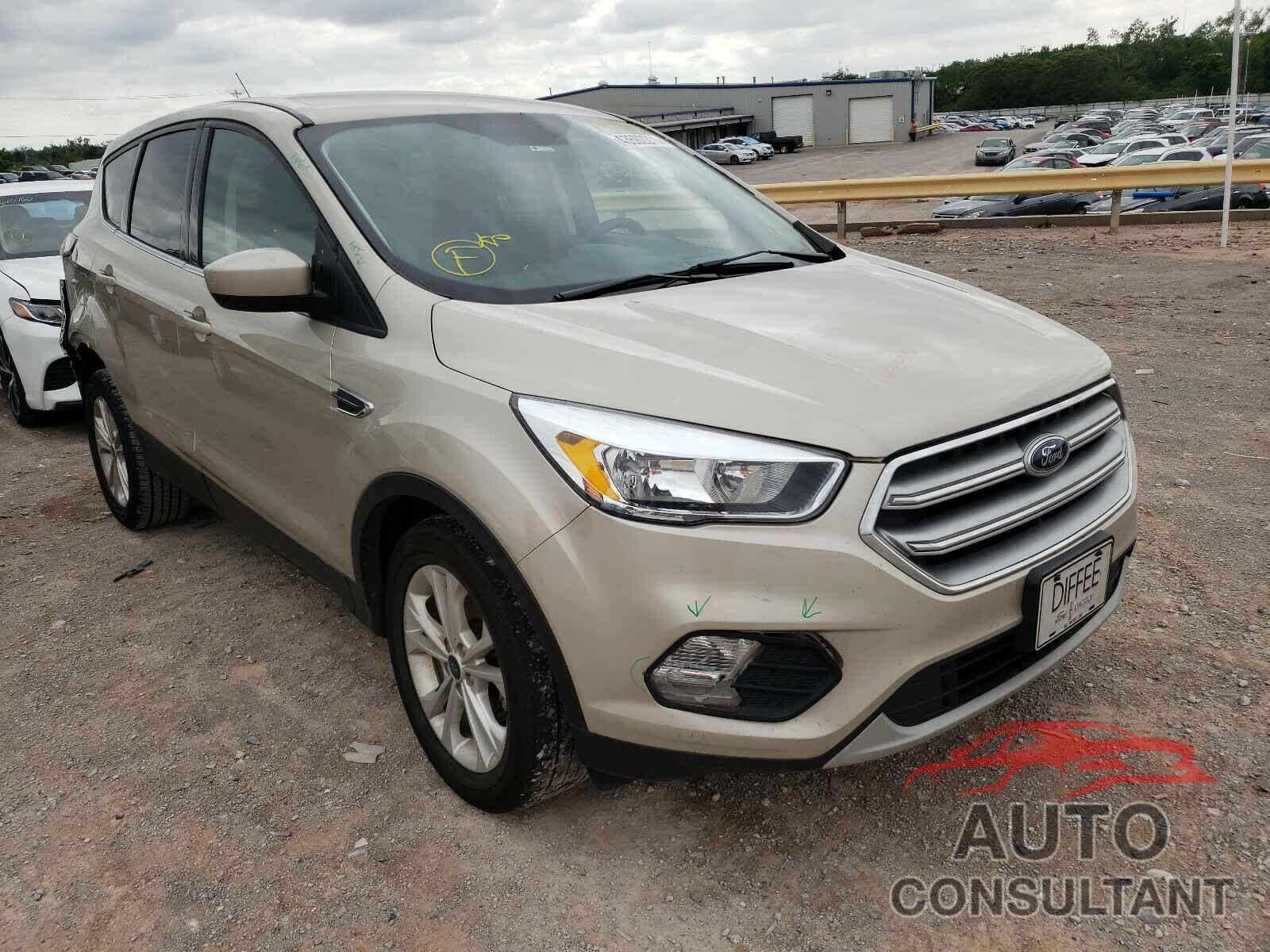 FORD ESCAPE 2017 - 1FMCU0GD3HUA40907