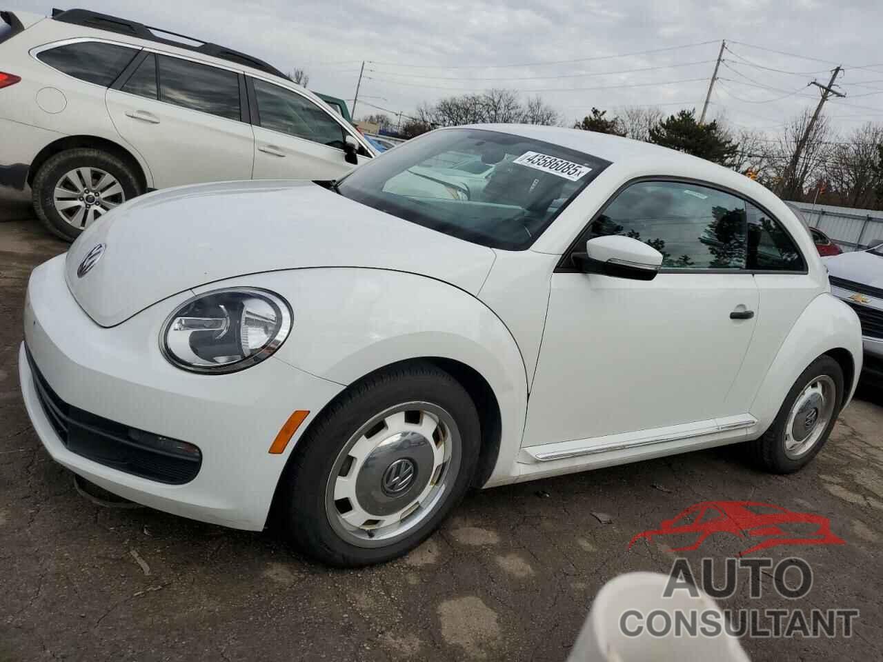 VOLKSWAGEN BEETLE 2015 - 3VWF17ATXFM653639