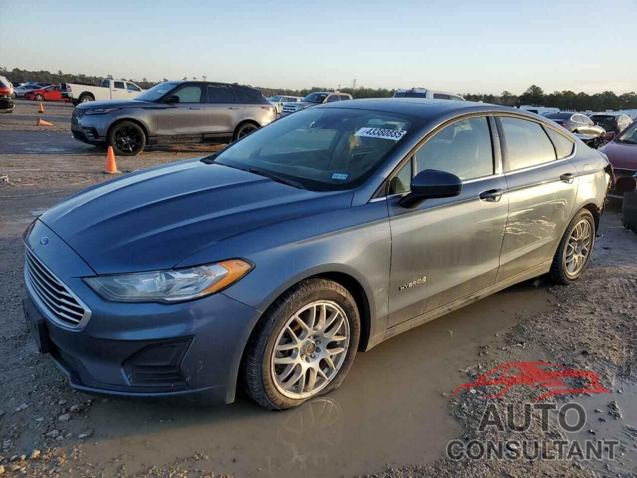FORD FUSION 2019 - 3FA6P0LU6KR206596