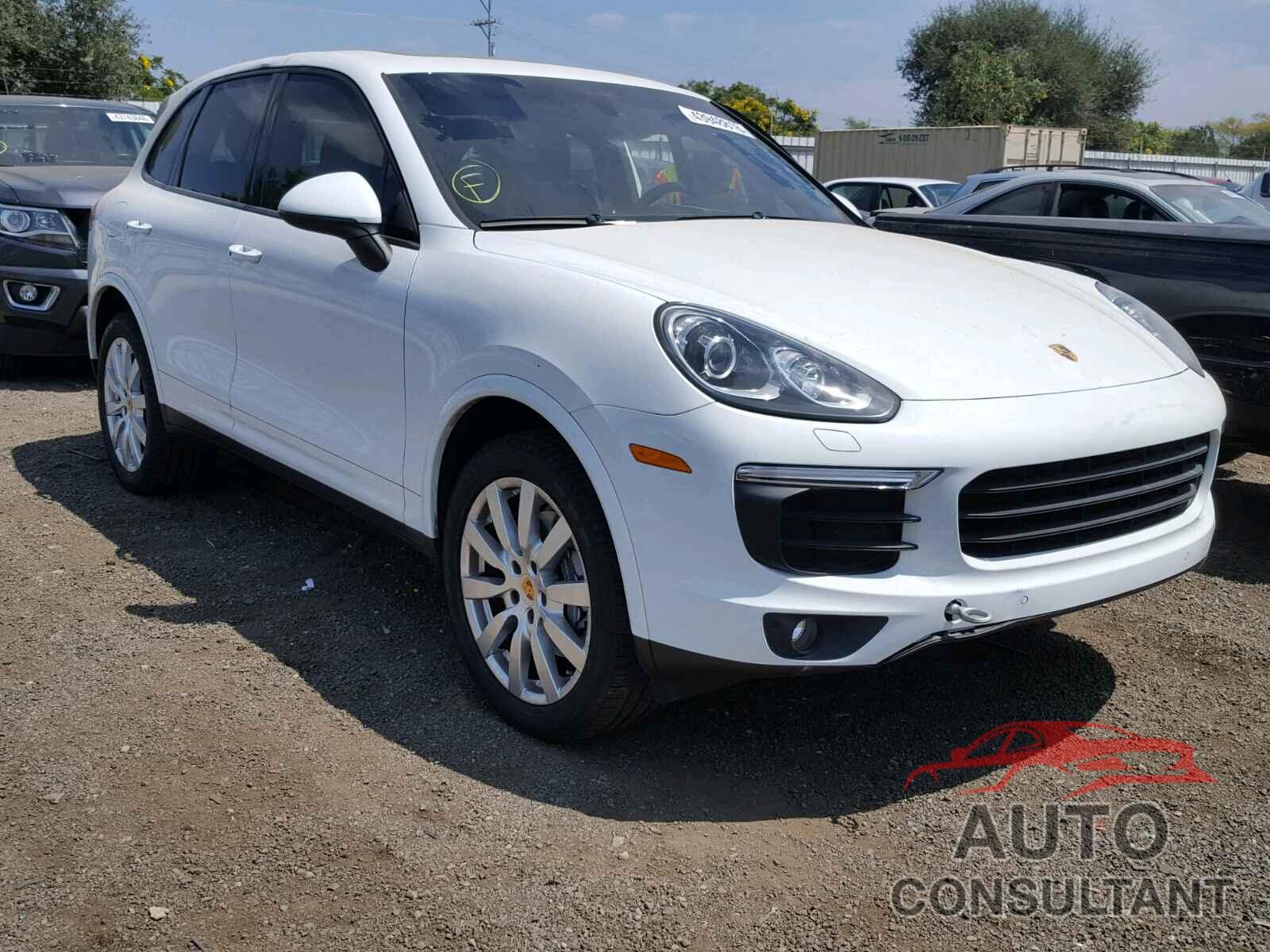 PORSCHE CAYENNE 2017 - WP1AA2A21HKA80291