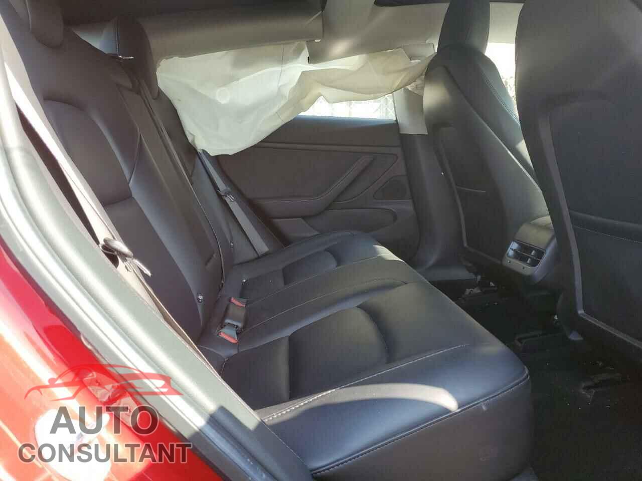 TESLA MODEL 3 2018 - 5YJ3E1EA4JF043202