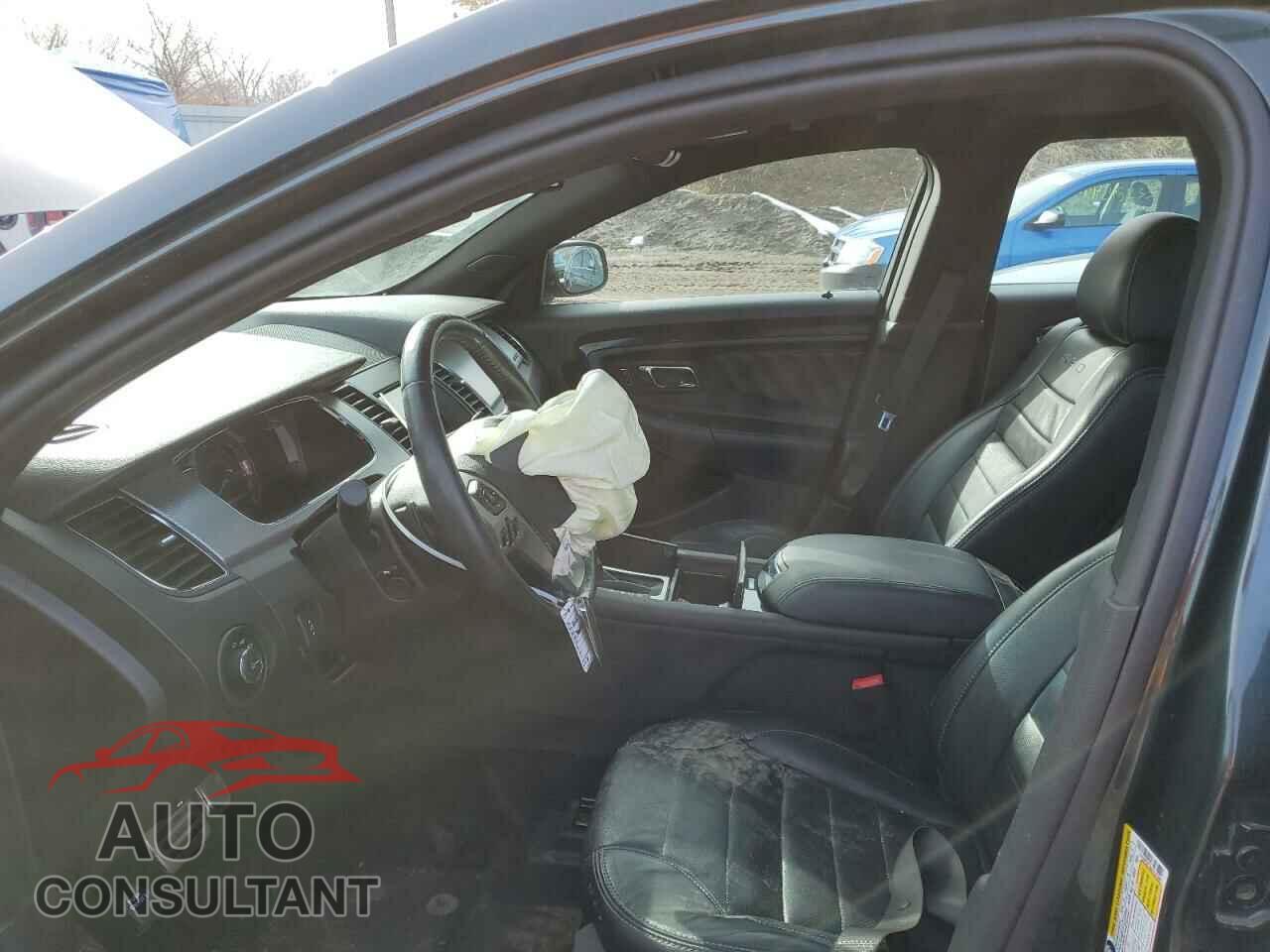 FORD TAURUS 2016 - 1FAHP2KTXGG102060
