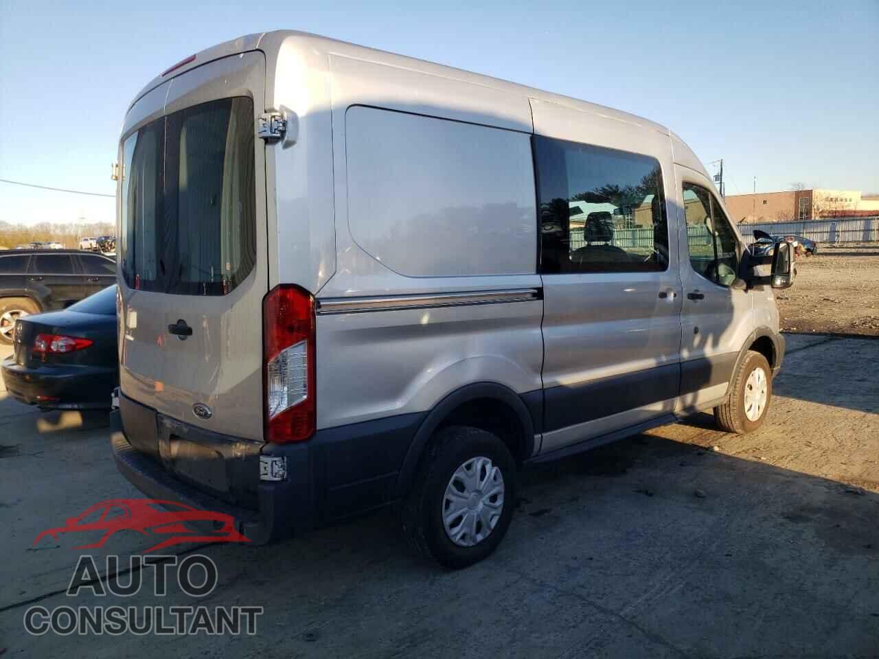FORD TRANSIT 2015 - 1FTNR1CM6FKA51595