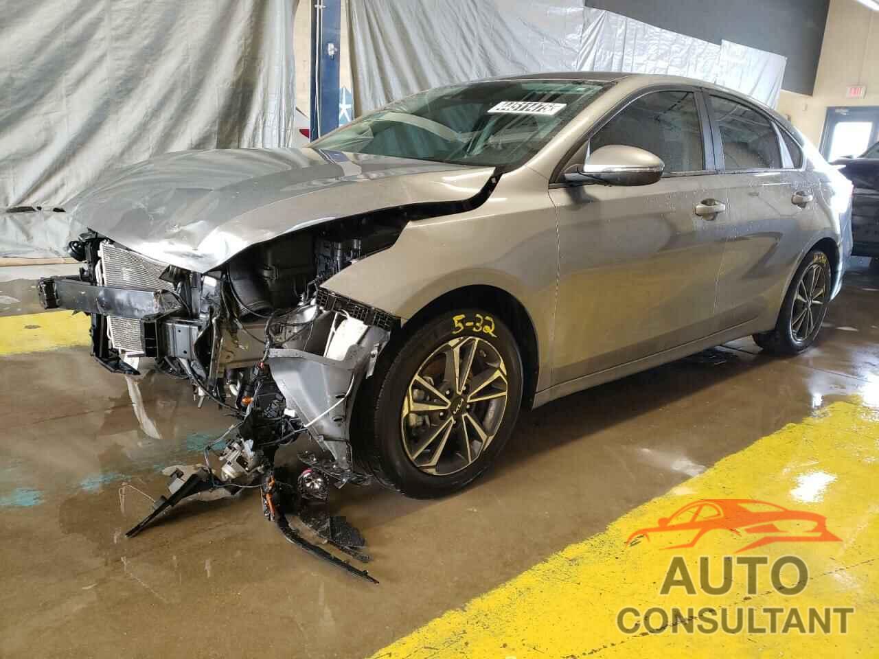 KIA FORTE 2024 - 3KPF24AD9RE713383