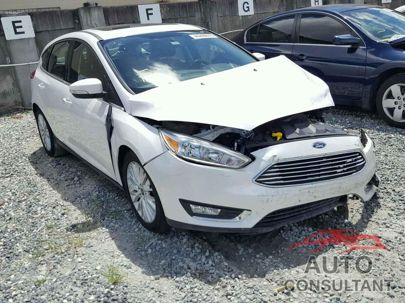 FORD FOCUS 2018 - 1FADP3N22JL226944