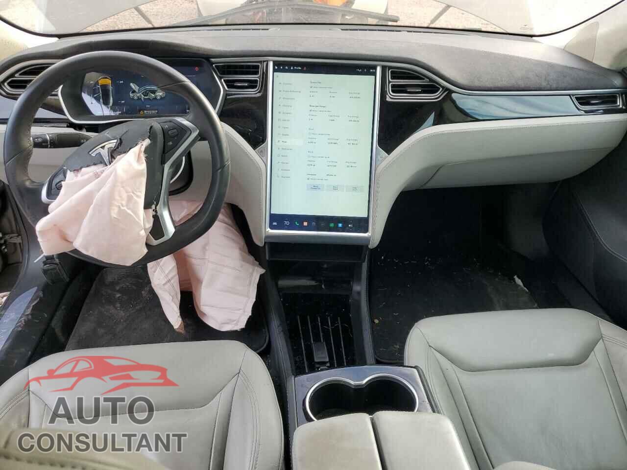 TESLA MODEL S 2015 - 5YJSA1E26FF107912