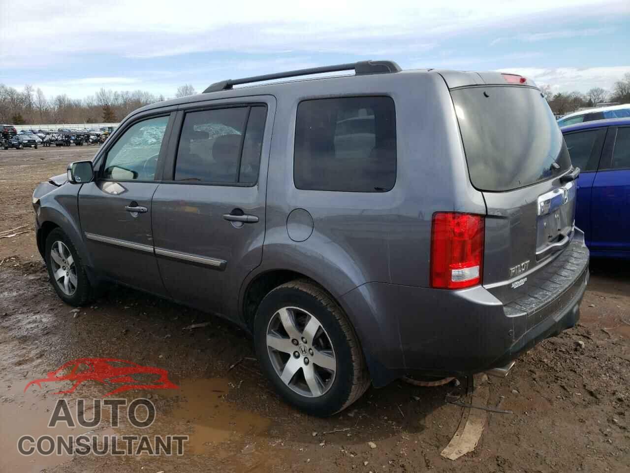HONDA PILOT 2015 - 5FNYF4H9XFB014011