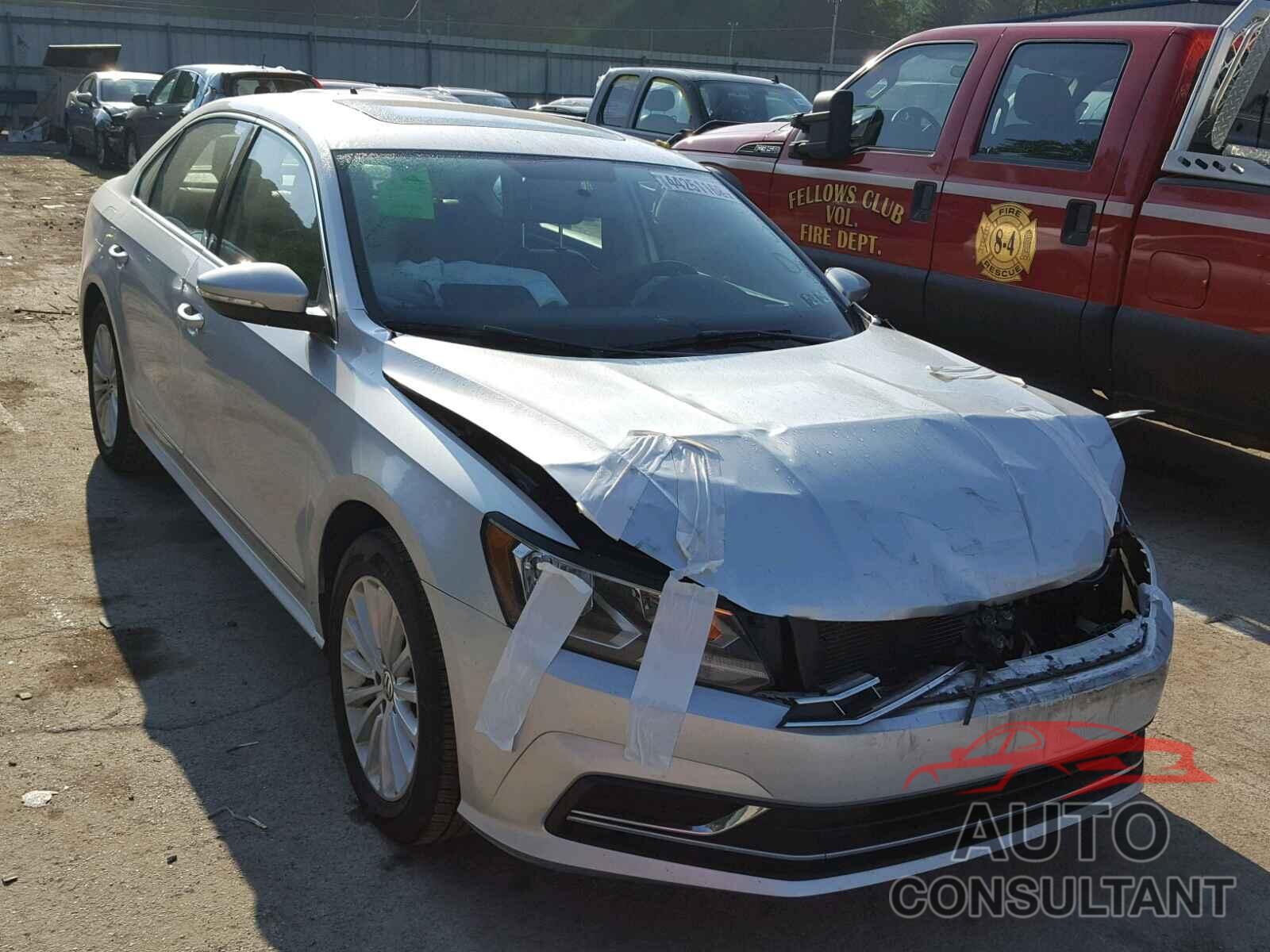 VOLKSWAGEN PASSAT 2016 - 1VWBT7A34GC051685