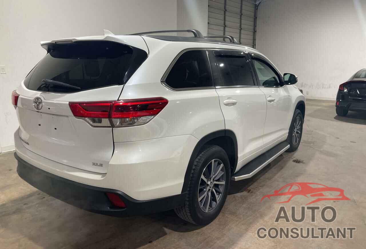 TOYOTA HIGHLANDER 2017 - 5TDKZRFH8HS507589