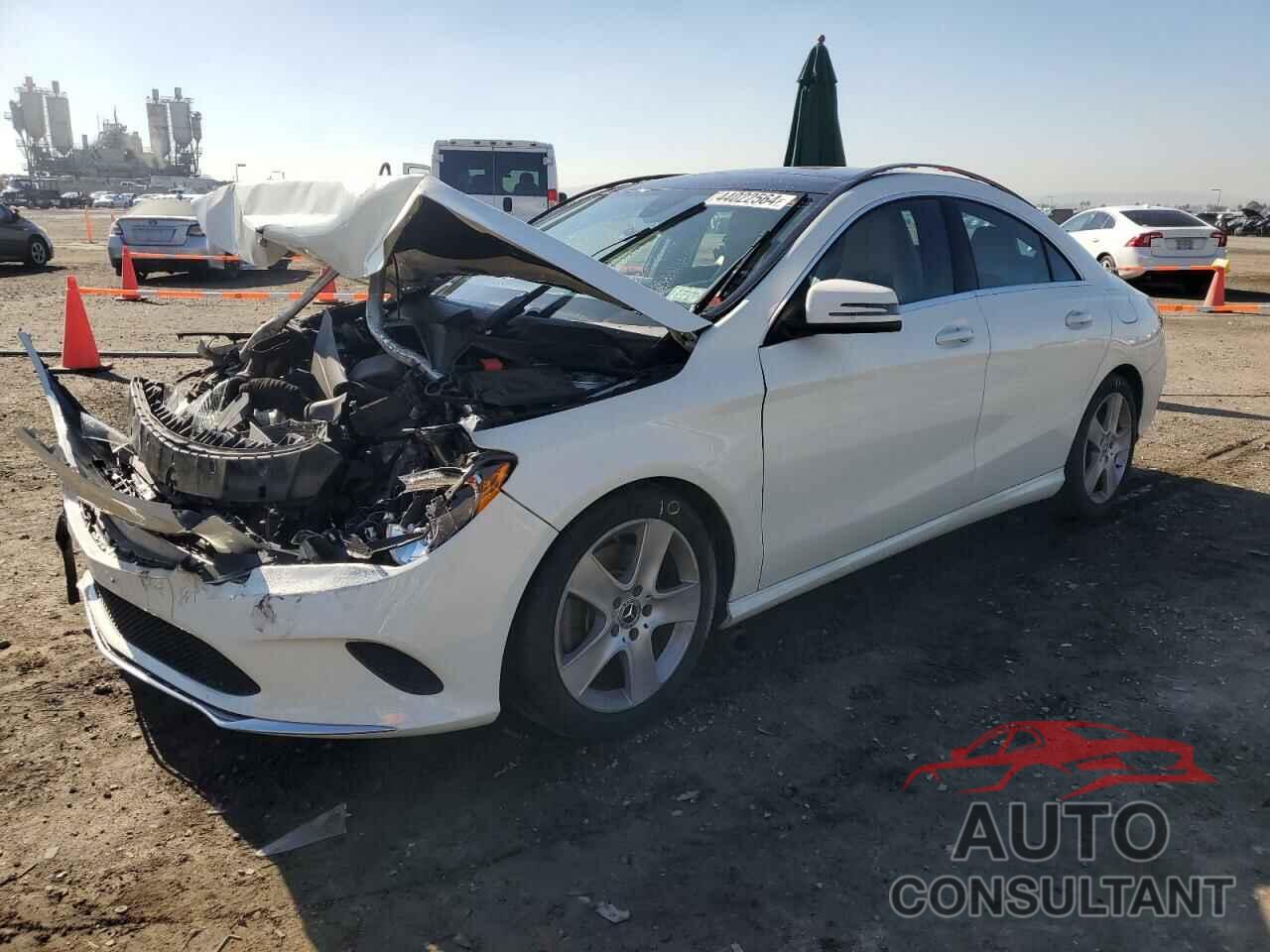 MERCEDES-BENZ CLA-CLASS 2018 - WDDSJ4GB8JN604992