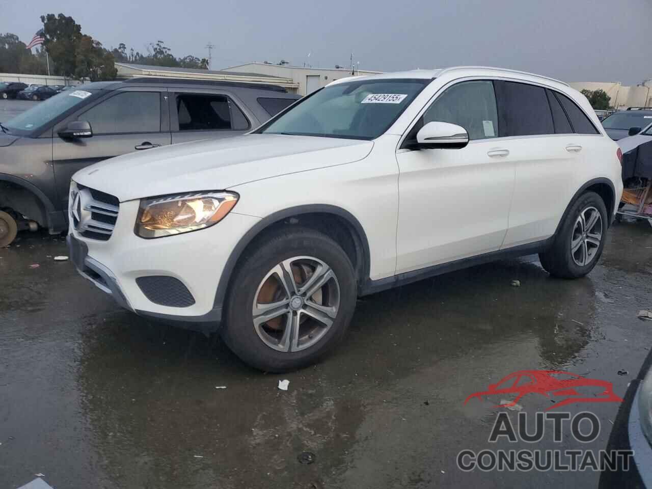 MERCEDES-BENZ GLC-CLASS 2016 - WDC0G4KB5GF014348