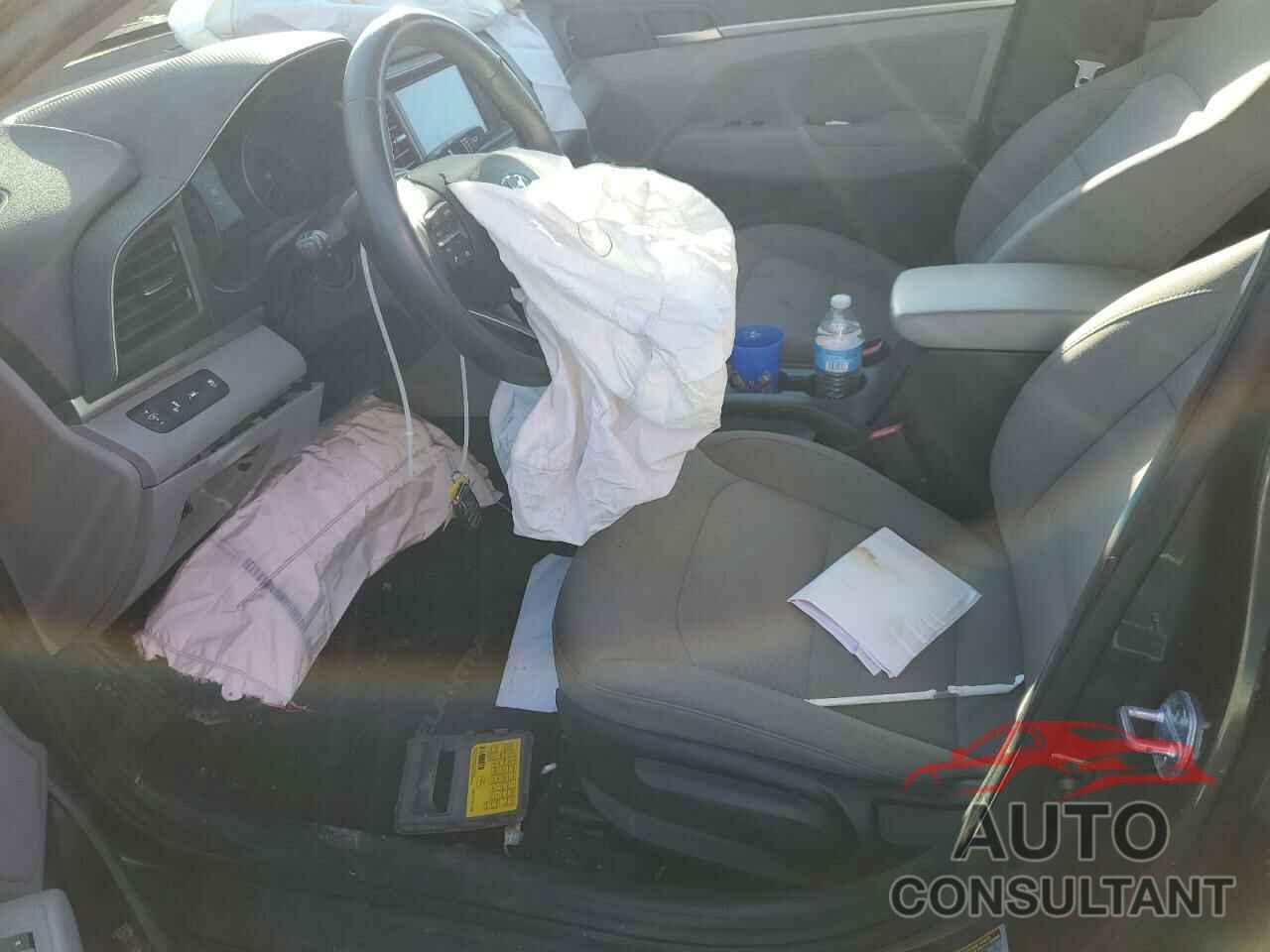 HYUNDAI ELANTRA 2020 - 5NPD84LF9LH586674