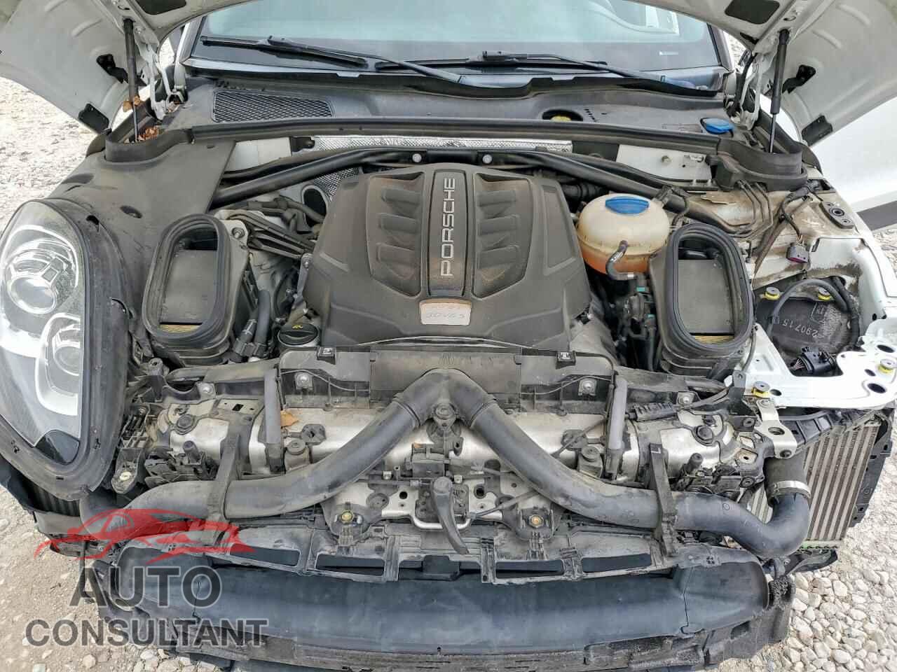 PORSCHE MACAN 2016 - WP1AB2A50GLB47561