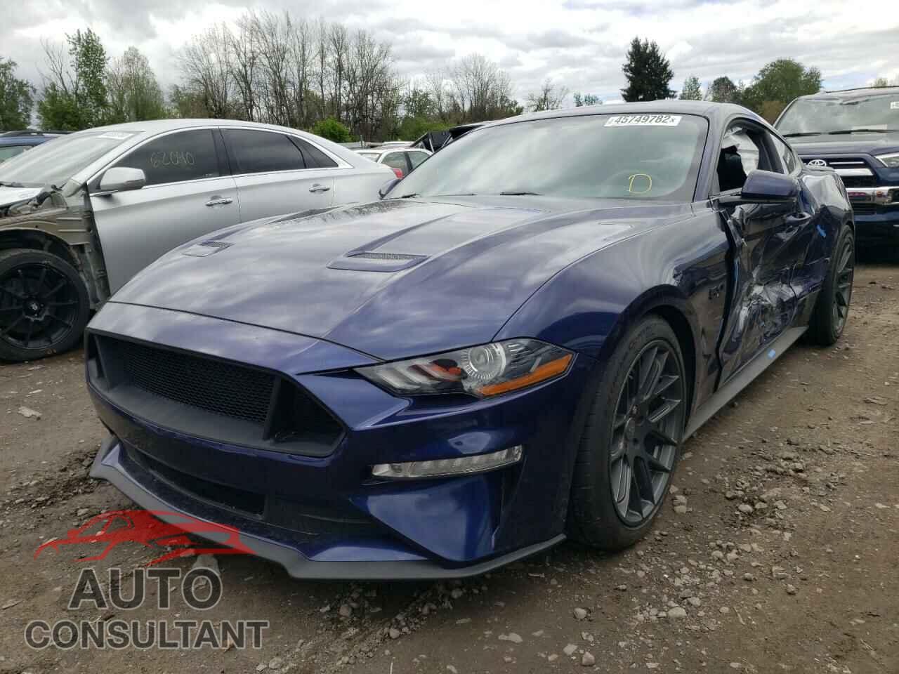 FORD MUSTANG 2018 - 1FA6P8CF8J5117579