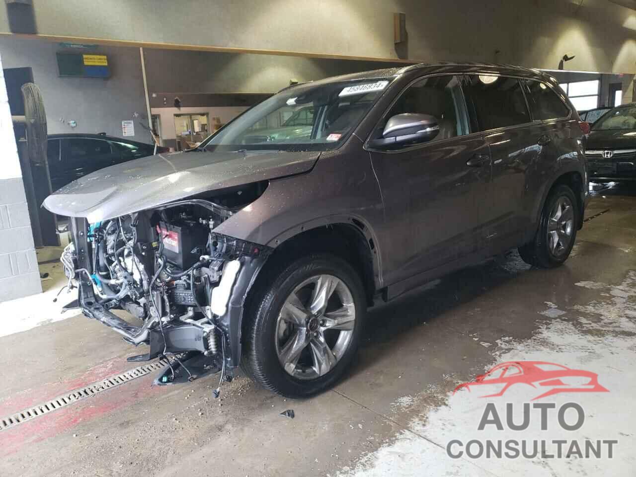 TOYOTA HIGHLANDER 2019 - 5TDDZRFH5KS741432