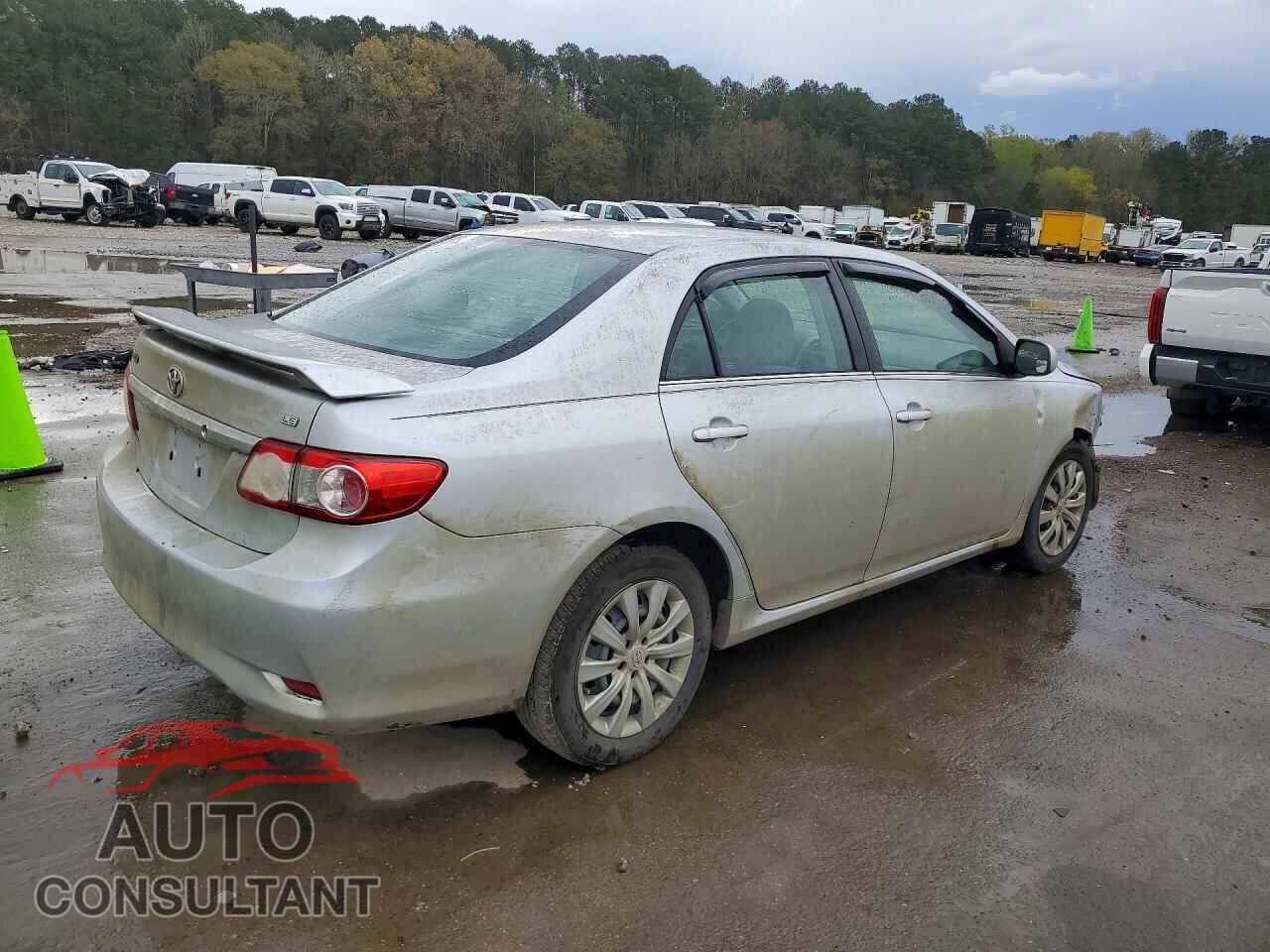 TOYOTA COROLLA 2013 - 2T1BU4EE6DC079839