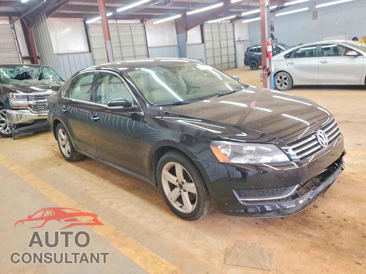 VOLKSWAGEN PASSAT 2013 - 1VWBP7A38DC059496