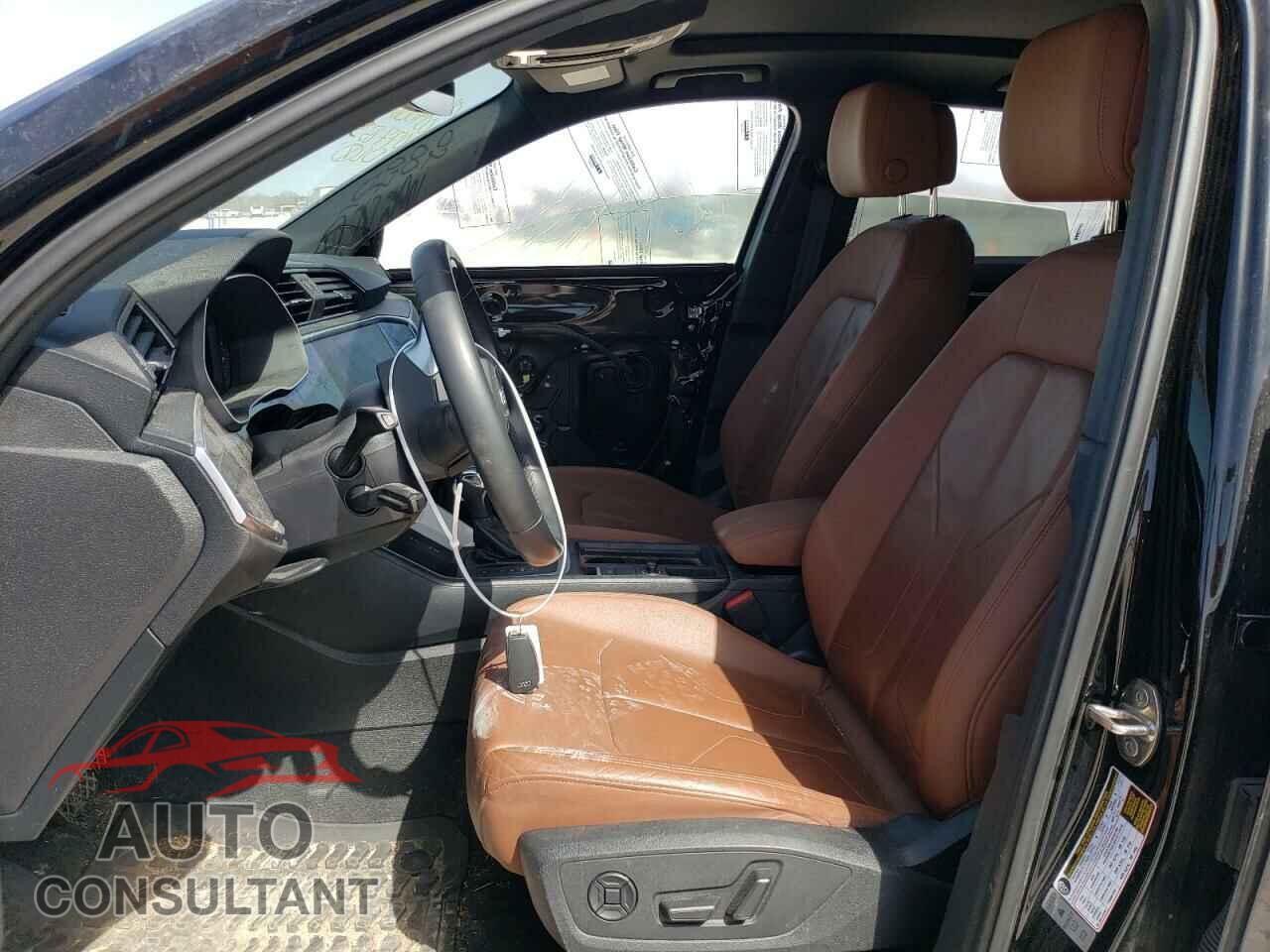 AUDI Q3 2021 - WA1AUCF34M1077153