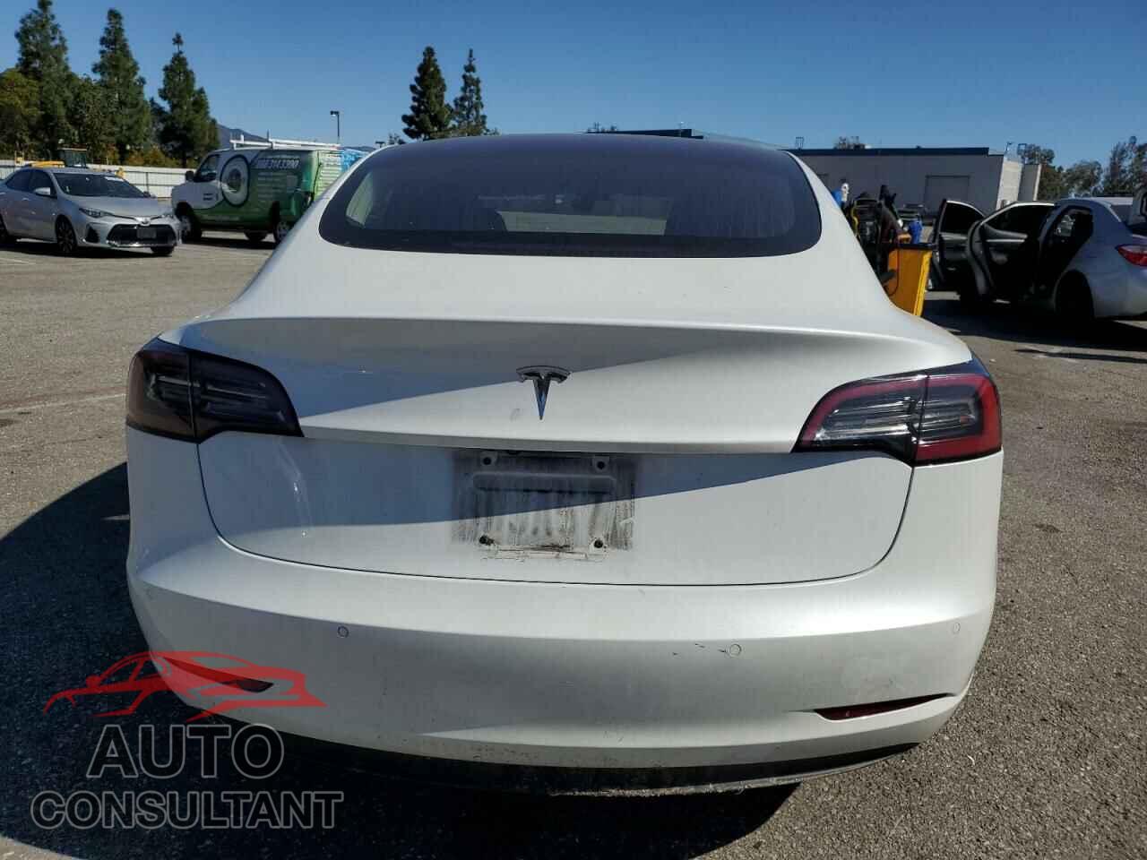 TESLA MODEL 3 2018 - 5YJ3E1EA2JF007475