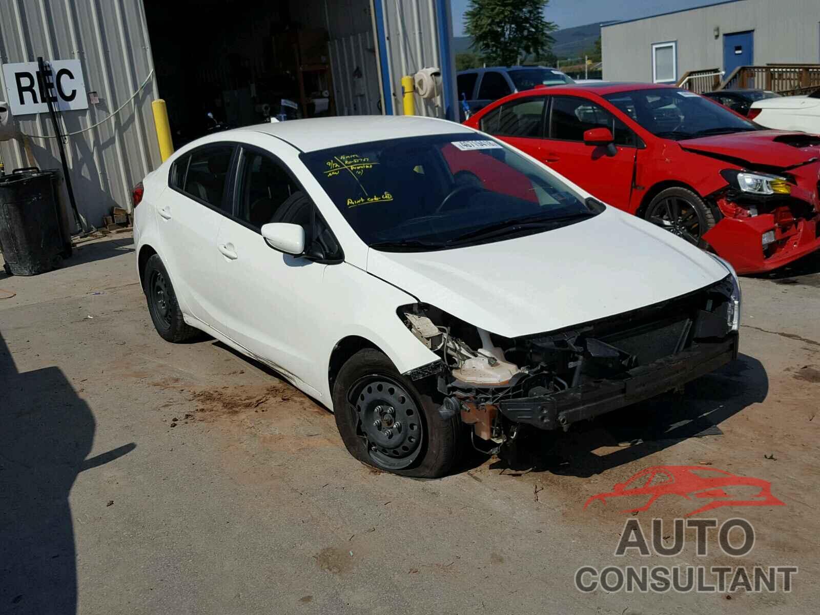 KIA FORTE 2017 - 3KPFK4A74HE059613