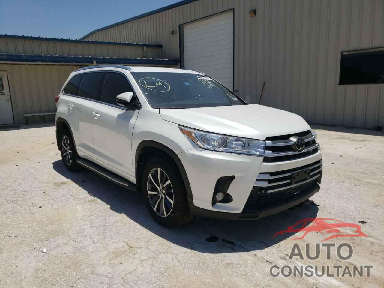 TOYOTA HIGHLANDER 2017 - 5TDJZRFH1HS435890