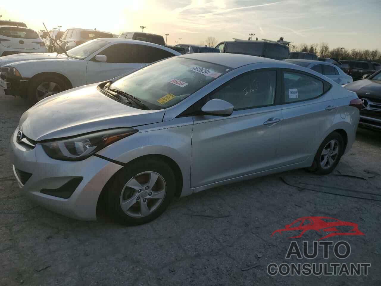 HYUNDAI ELANTRA 2015 - 5NPDH4AE1FH631850
