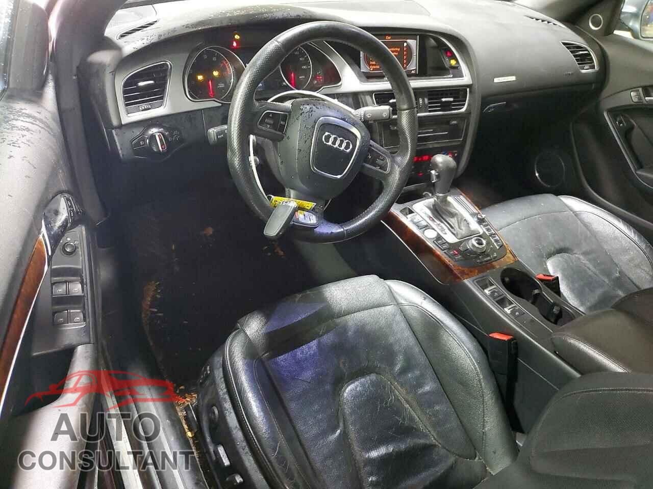 AUDI A5 2012 - WAULFAFH4CN000666