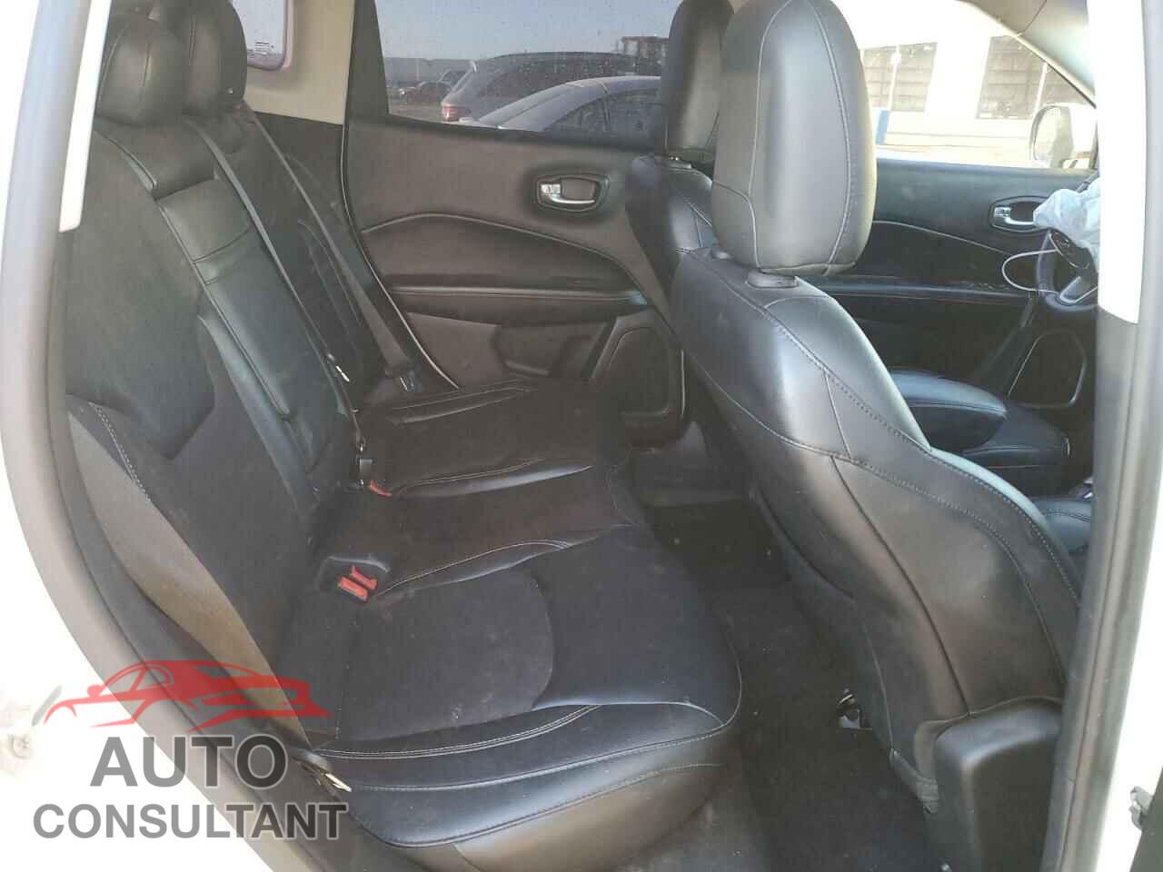 JEEP COMPASS 2017 - 3C4NJDBB4HT674613