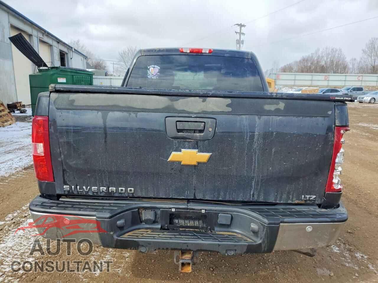 CHEVROLET SILVERADO 2012 - 1GCPKTE76CF174947