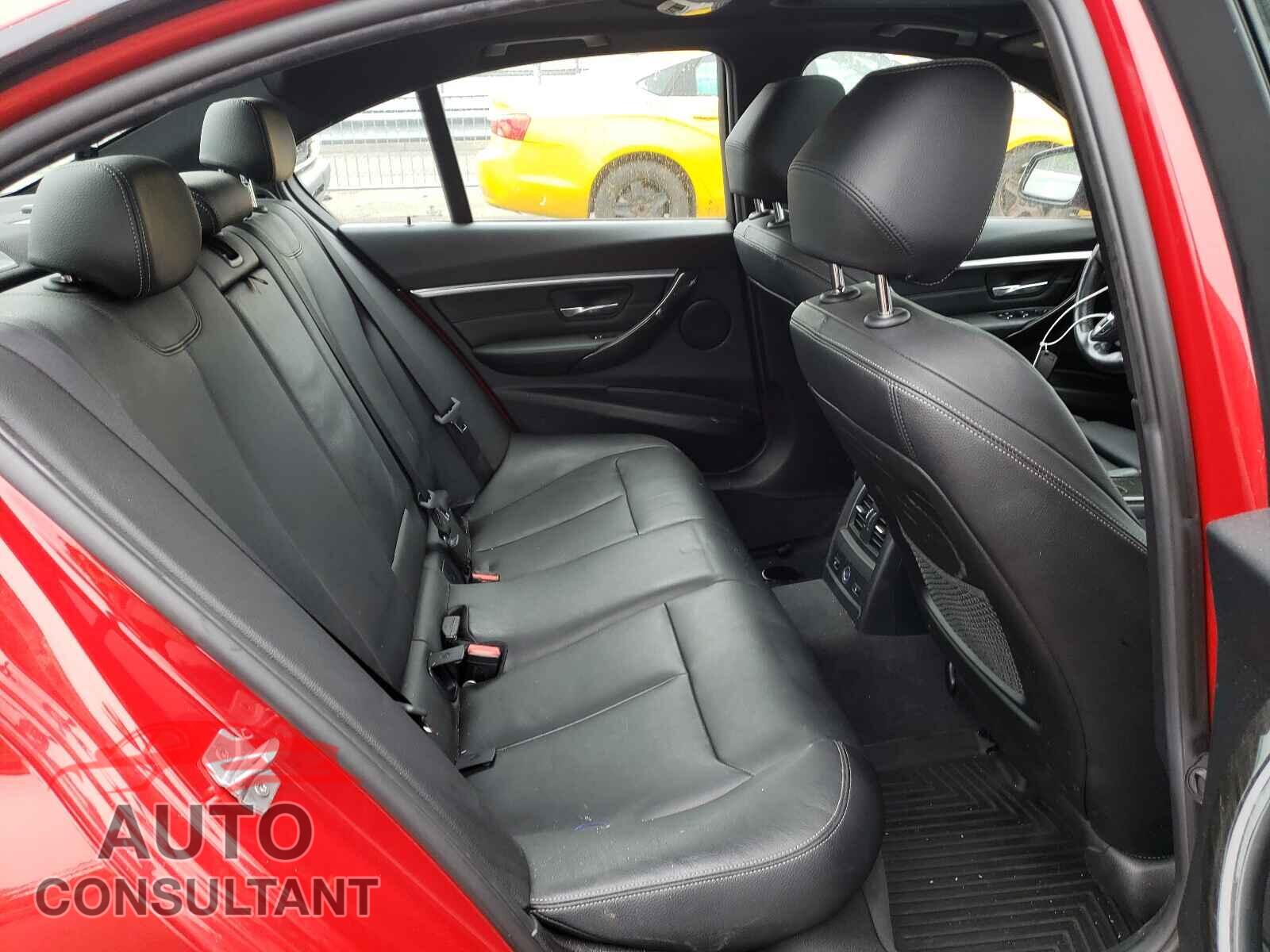 BMW 3 SERIES 2016 - WBA8E3G5XGNU01251