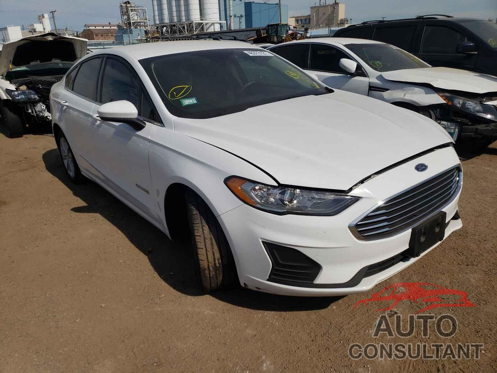 FORD FUSION 2019 - 3FA6P0LUXKR204544