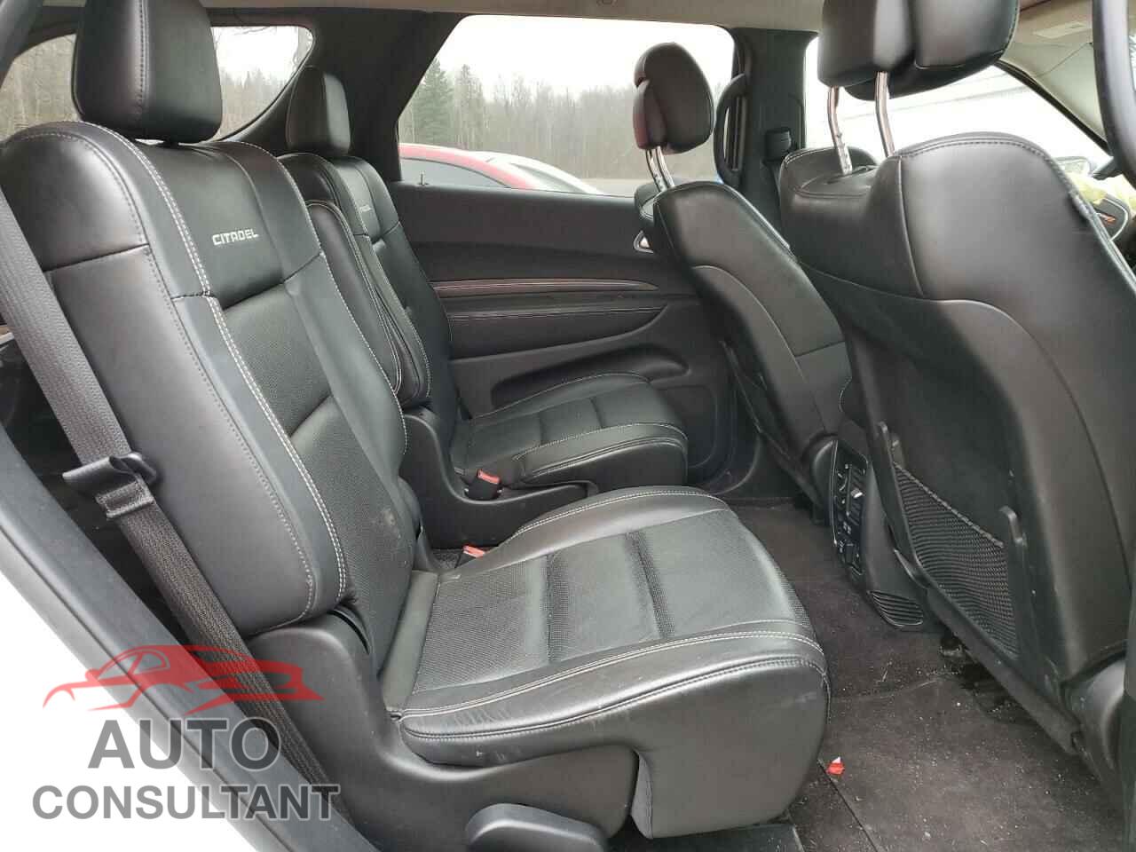 DODGE DURANGO 2018 - 1C4RDJEG7JC330709
