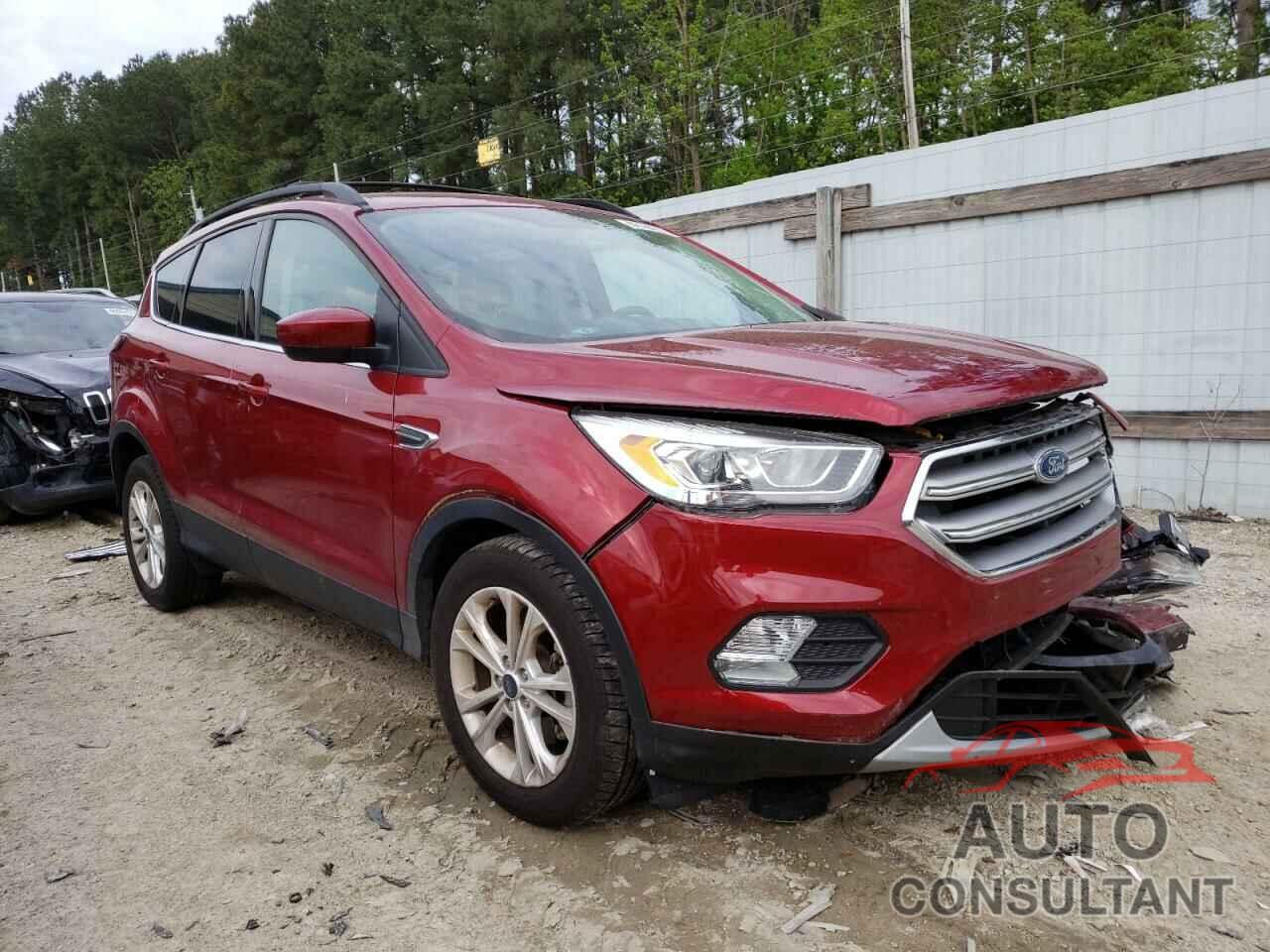FORD ESCAPE 2017 - 1FMCU0G91HUD24144