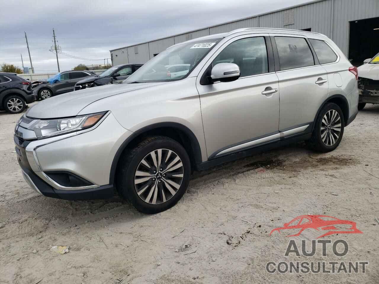 MITSUBISHI OUTLANDER 2020 - JA4AD3A37LJ000489