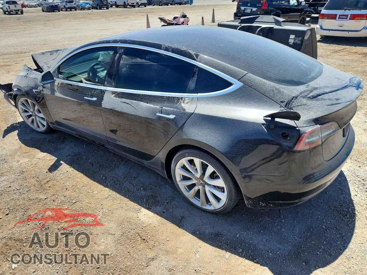 TESLA MODEL 3 2018 - 5YJ3E1EA5JF176325