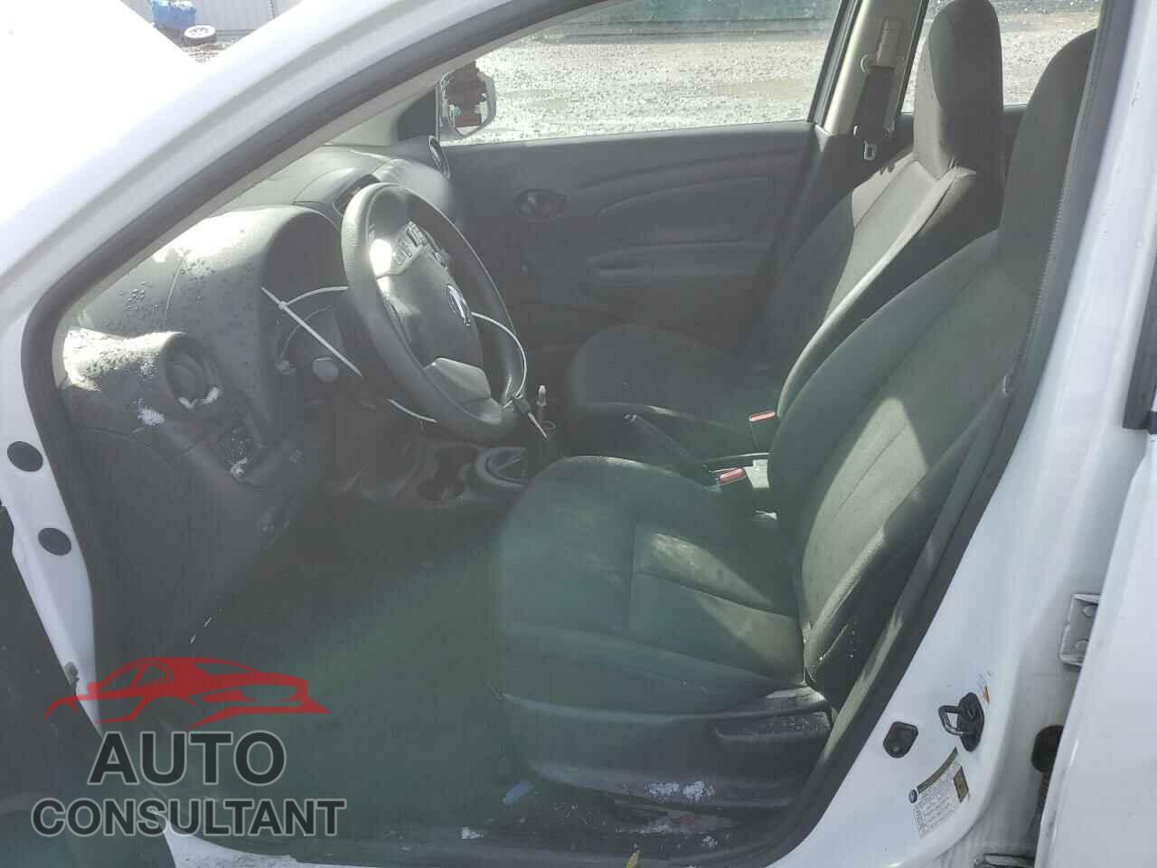 NISSAN VERSA 2017 - 3N1CN7AP3HL832677