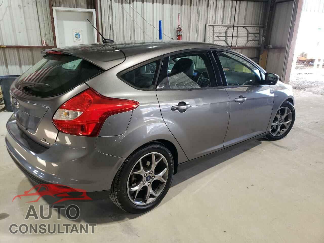 FORD FOCUS 2014 - 1FADP3K21EL264093