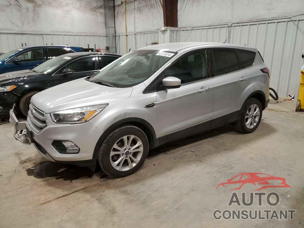 FORD ESCAPE 2017 - 1FMCU0GD4HUE87956