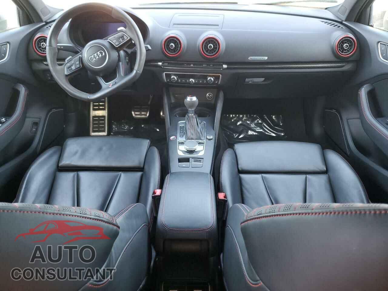 AUDI RS3 2018 - WUABWGFF5J1901732