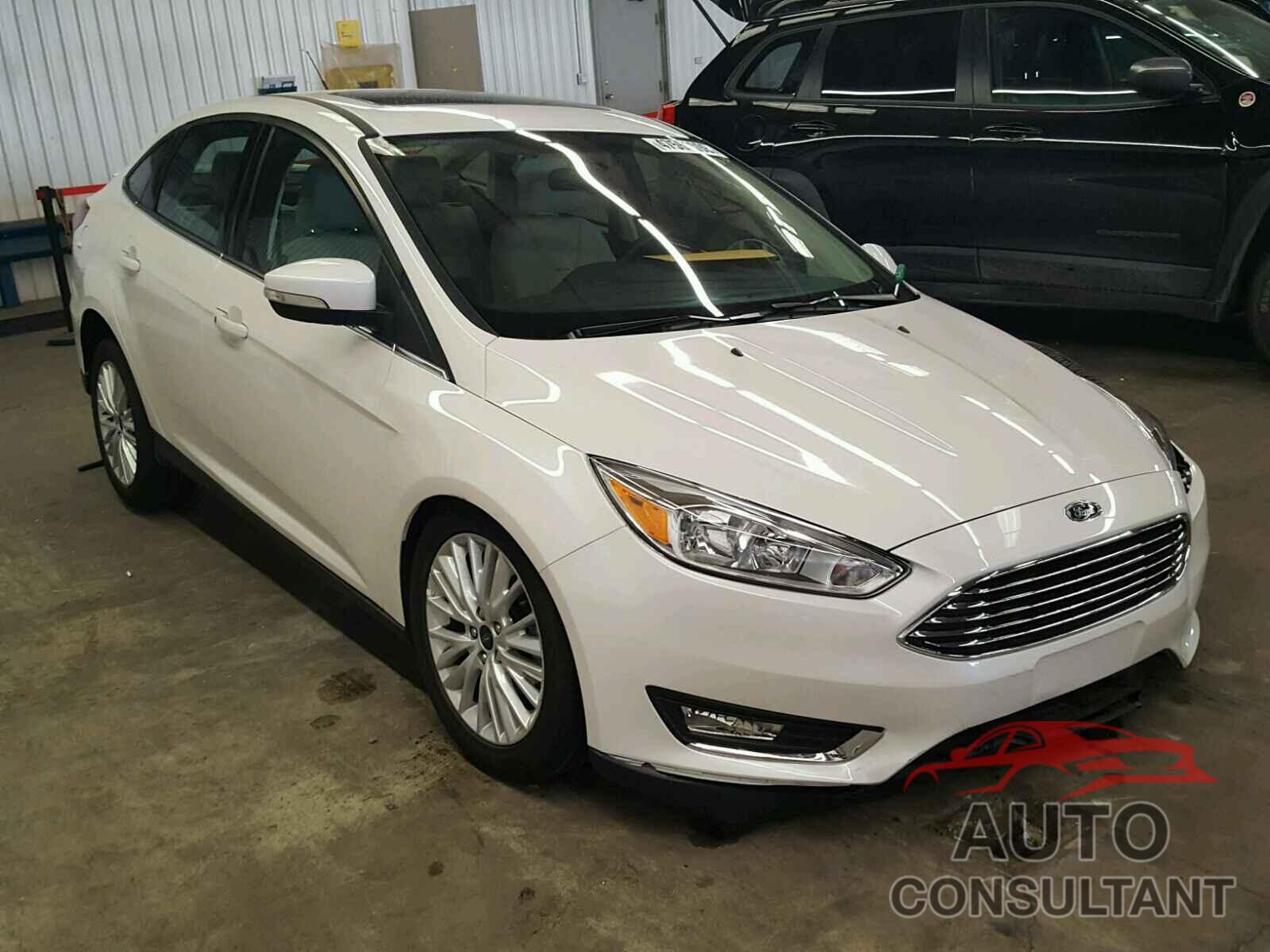 FORD FOCUS 2018 - 1FADP3J26JL250041