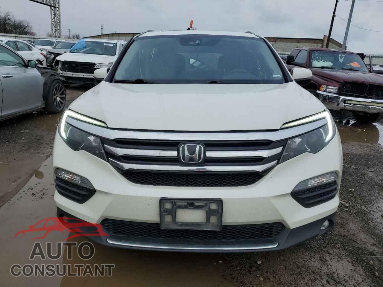 HONDA PILOT 2017 - 5FNYF6H99HB022034