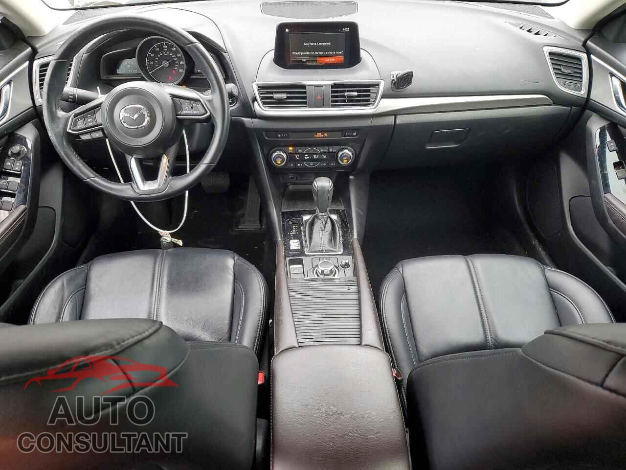 MAZDA 3 2017 - 3MZBN1L38HM149753