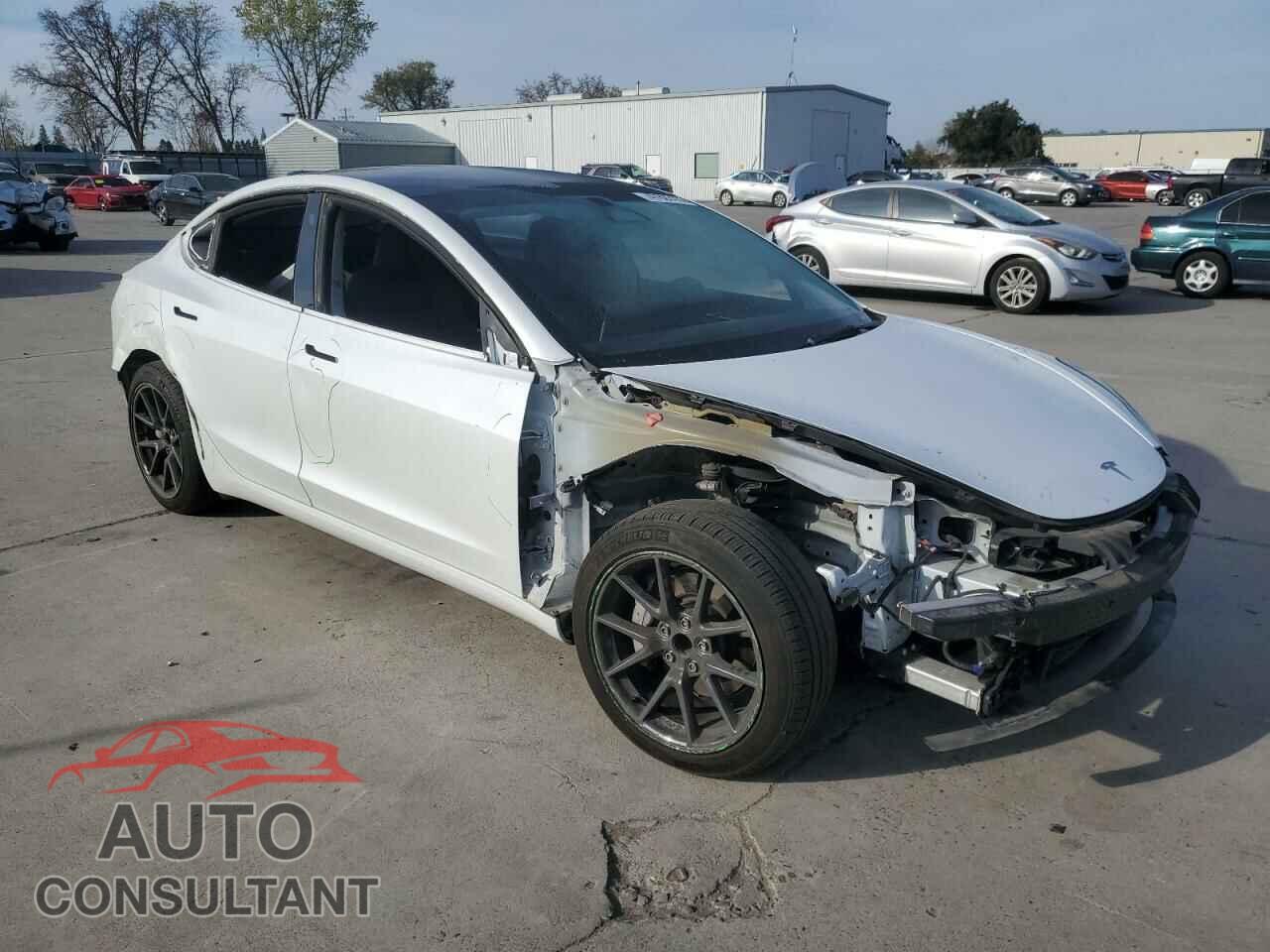 TESLA MODEL 3 2023 - 5YJ3E1EAXPF602650