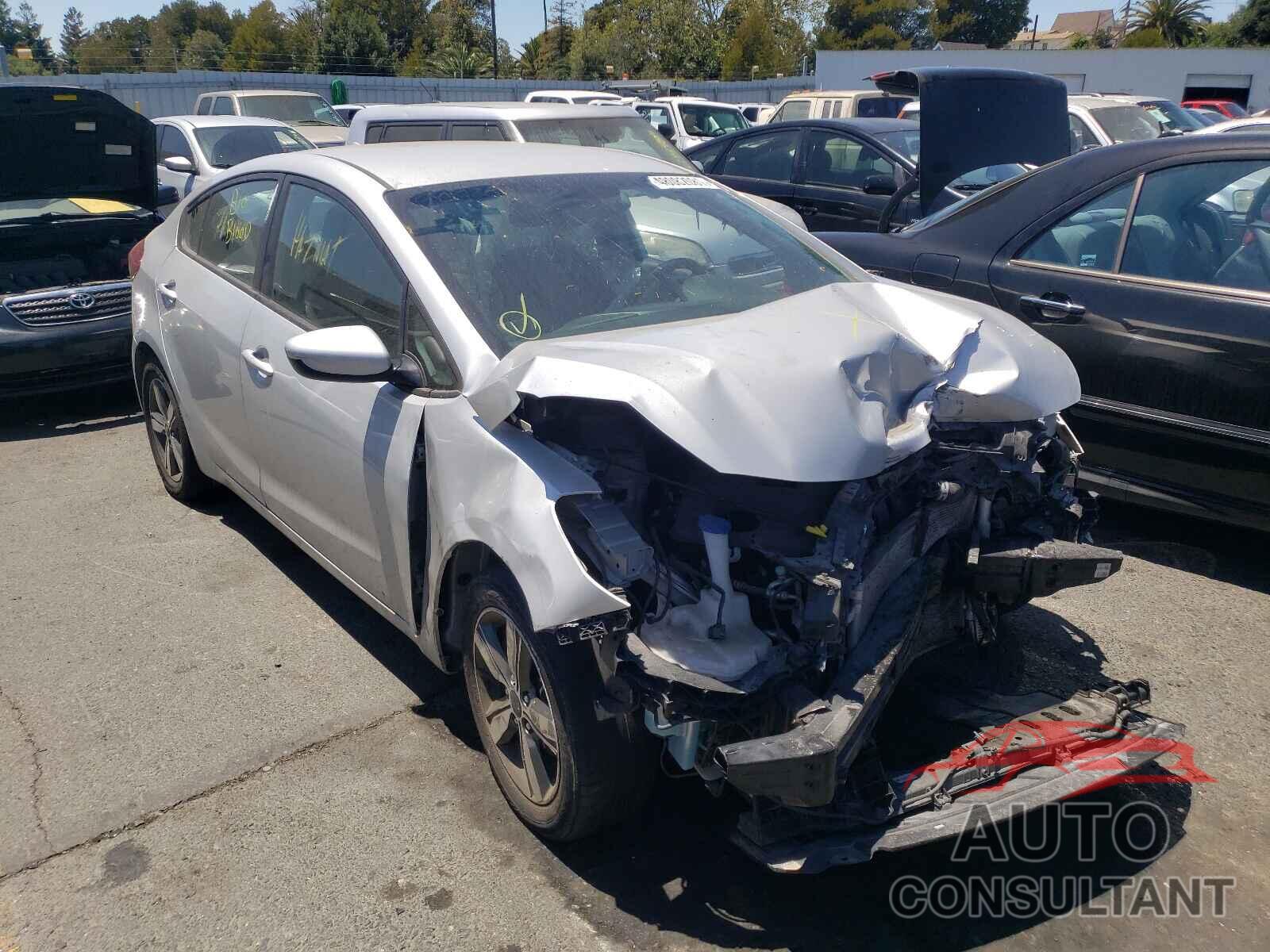 KIA FORTE 2018 - 3KPFL4A79JE247871