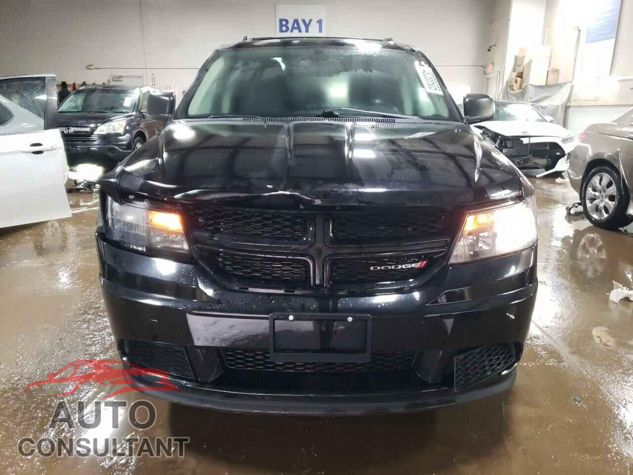 DODGE JOURNEY 2018 - 3C4PDCAB4JT447603